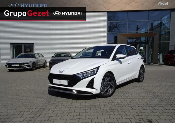 samochody osobowe Hyundai i20 cena 88400 przebieg: 5, rok produkcji 2024 z Iłowa